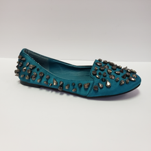 Load image into Gallery viewer, Spiked And Studded Fashion Flats