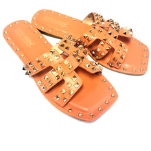 Load image into Gallery viewer, Amisha Studded Slides