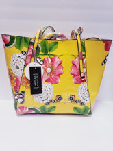 Load image into Gallery viewer, Floral Fashion Handbag